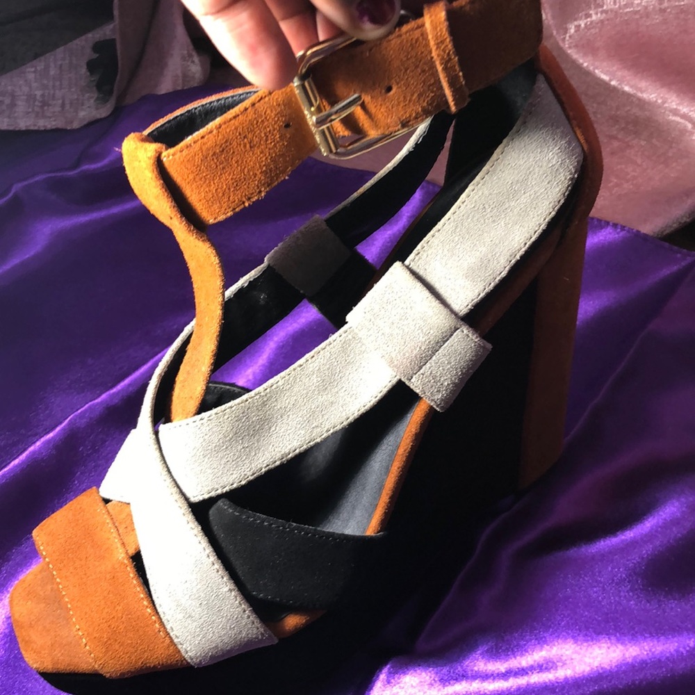 Suede color block La Victoire wedges